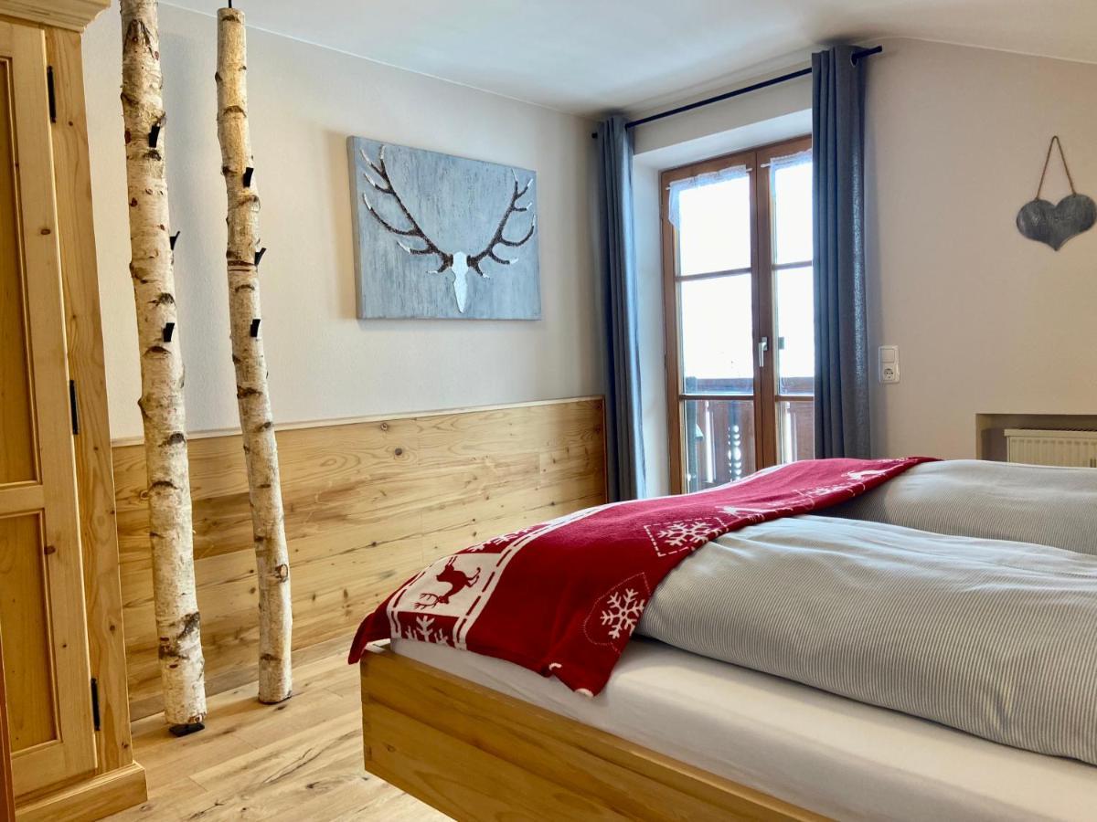 Allgaeu-Moni Füssen Buitenkant foto